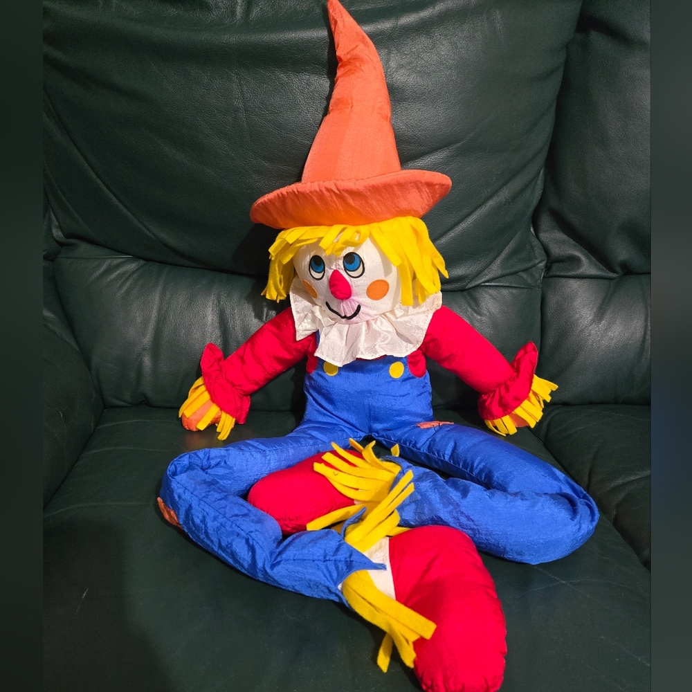 Vintage Scarecrow Nylon International Silver Co. Autumn Halloween 36" Long Plush